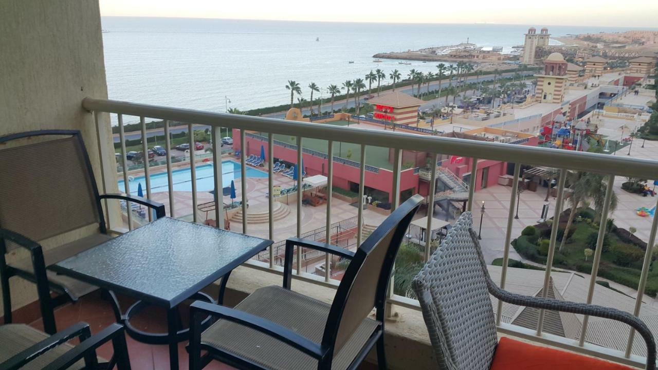 Apartment In Porto El Sokhna Families Only Айн-Сохна Экстерьер фото